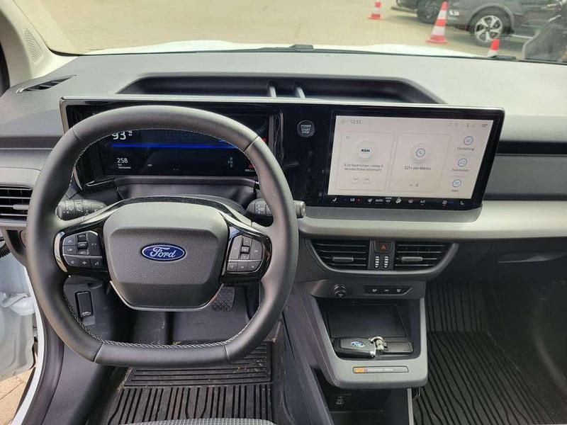 Gebraucht Ford Transit Trend 100 kW (136 PS) 2025 Frozen white Van