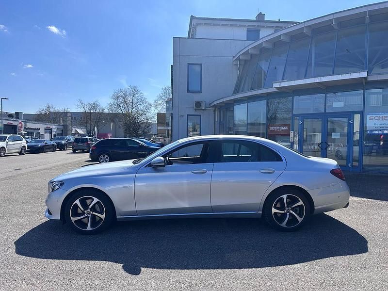 Gebraucht Mercedes E400 Avantgarde 340 PS (250 kW) 2019 Silber Limousine