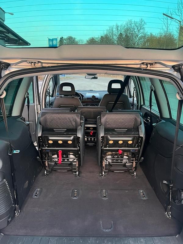 Gebraucht Seat Alhambra 119 PS (87 kW) 2004 Silber Van / Kleinbus