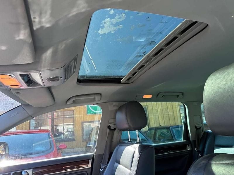 Gebraucht VW Touareg R 174 PS (127 kW) 2004 Offroadgrey metallic SUV