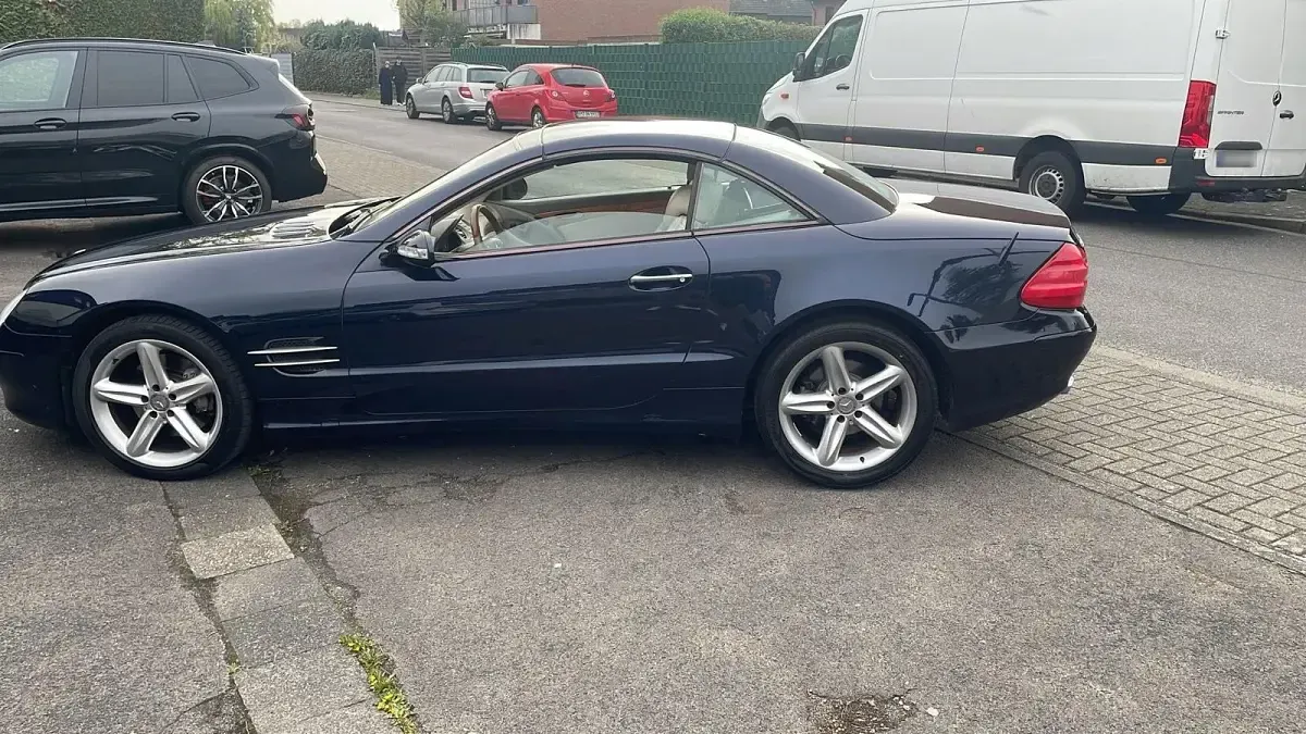 Gebraucht Mercedes SL500 306 PS (225 kW) 2003 Blau Cabrio