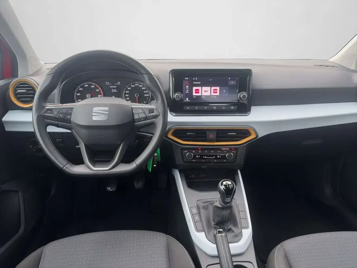 Gebraucht Seat Arona Style 95 PS (69 kW) 2022 Pure rot SUV