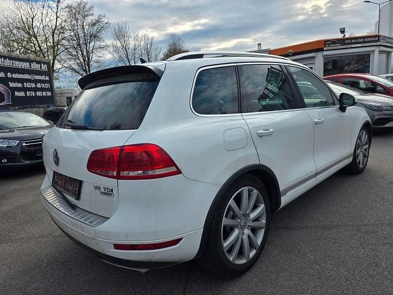 Gebraucht VW Touareg 245 PS (180 kW) 2012 Weiß SUV