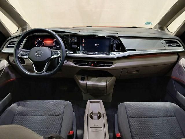Gebraucht VW Multivan Edition 150 PS (110 kW) 2024 Orangekeine angabe Van