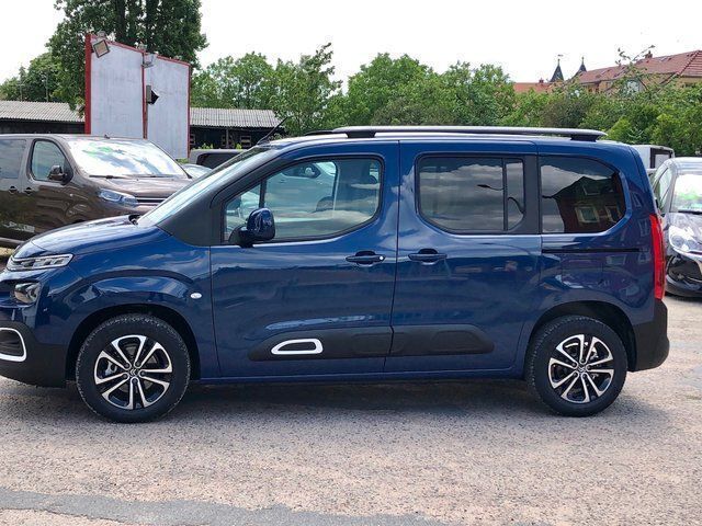 Gebraucht Citroën Berlingo PureTech 110 PS (80 kW) 2018 Blau metallic Van / Kleinbus