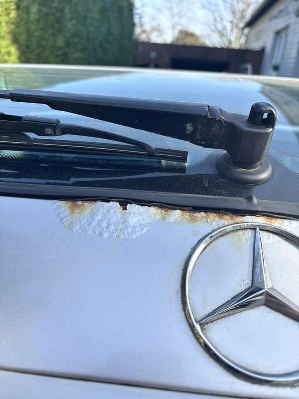 Gebraucht Mercedes E240 Avantgarde 170 PS (125 kW) 2000 Kombi