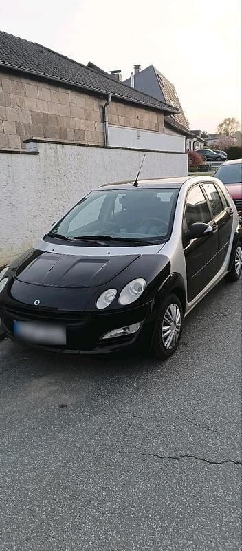 Second-hand Smart ForFour Pure 64 CP (47 kW) 2006 Negru Hatchback