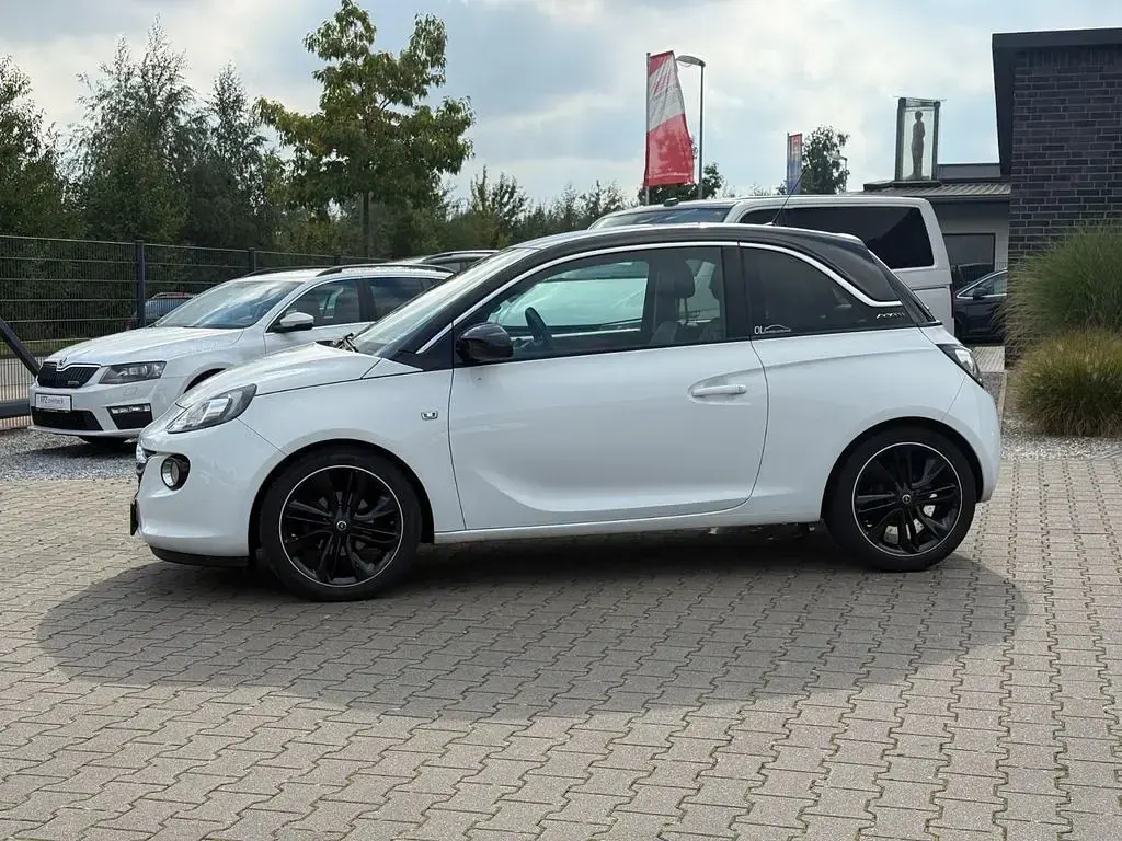 Gebraucht Opel Adam Slam 87 PS (63 kW) 2014 Weiß Kleinwagen