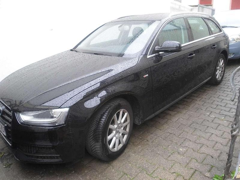 Schwarz Gebraucht 2014 Audi A4 S-Line Kombi | 7.950 € (Superpreis) - Bild 1/4