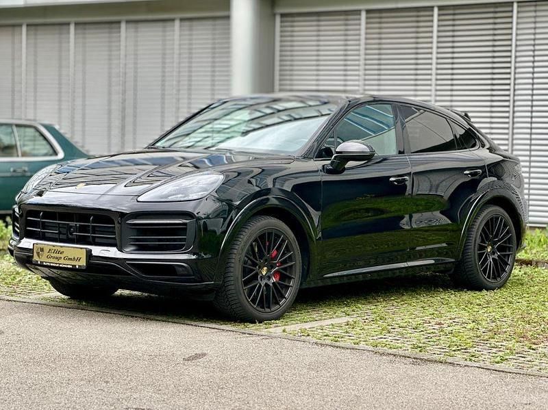 Schwarz Gebraucht 2022 Porsche Cayenne GTS Chrono SUV | 83.500 € (Superpreis) - Bild 1/4