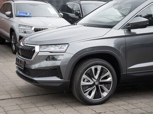 Gebraucht Skoda Karoq Selection 150 PS (110 kW) 2025 Grau SUV
