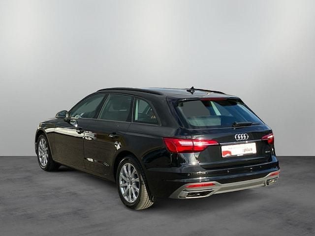 Gebraucht Audi A4 Ambiente 204 PS (150 kW) 2024 Mythosschwarz metallic Kombi