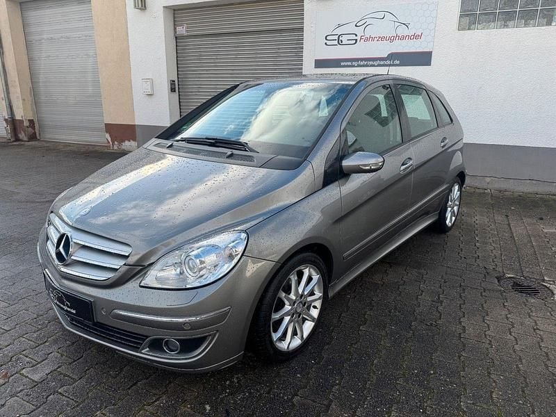 Gebraucht Mercedes E200 193 PS (141 kW) 2006 Grau Limousine