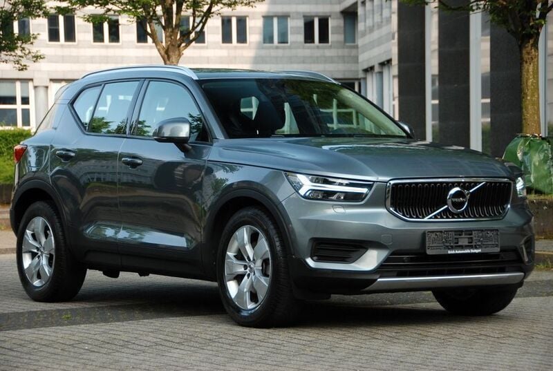 Gebraucht Volvo XC40 Momentum 190 PS (139 kW) 2019 Grau SUV