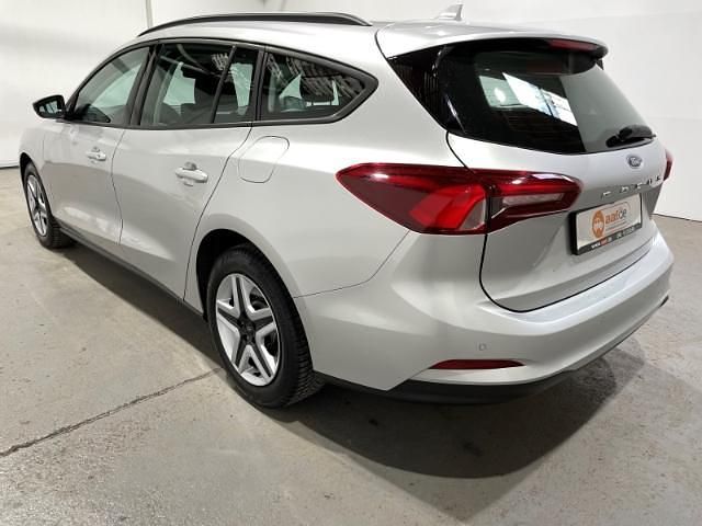 Gebraucht Ford Focus Cool & Connect 101 PS (74 kW) 2022 Silber Kombi