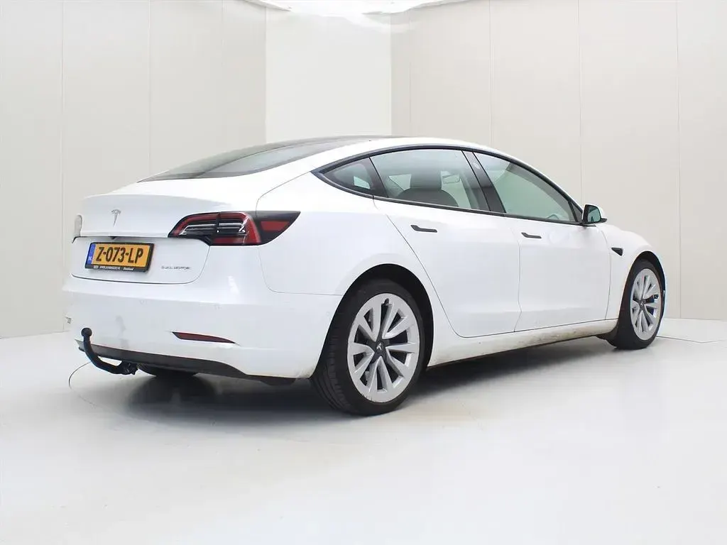 Gebraucht Tesla Model 3 Long Range AWD 258 kW (351 PS) 2022 Weiß Limousine