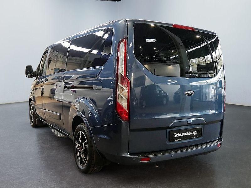 Gebraucht Ford Tourneo Titanium X 185 PS (136 kW) 2020 Blau Van / Kleinbus
