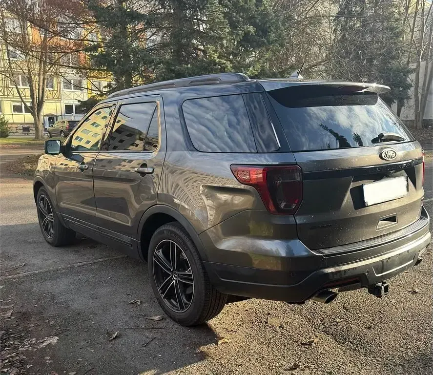 Gebraucht Ford Explorer 294 PS (216 kW) 2018 Grau SUV