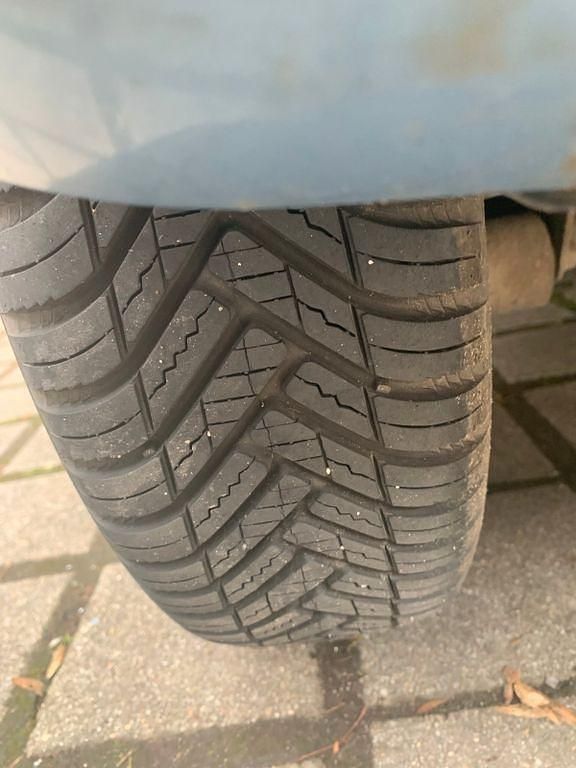 Gebraucht Suzuki Alto Basic 68 PS (50 kW) 2012 Blau Kleinwagen