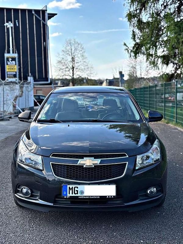Gebraucht 2011 Chevrolet Cruze LT Limousine | 3.200 € (Guter Preis) - Bild 1/4