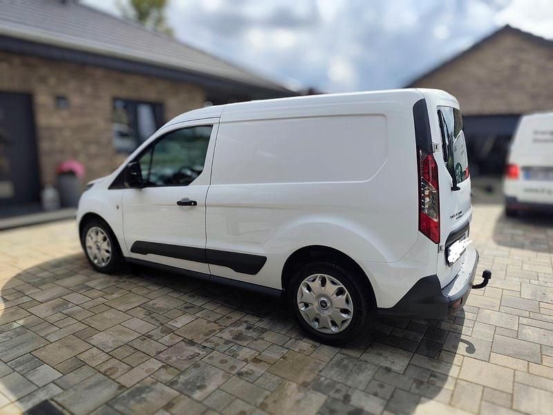 Gebraucht Ford Transit 95 PS (69 kW) 2015 Weiß Kombi