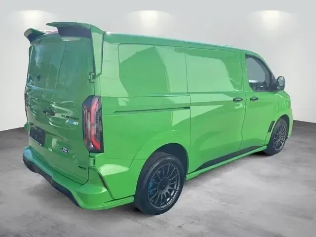 Neu Ford Transit Custom 170 PS (125 kW) 2025 Yellow green (gelb) Limousine