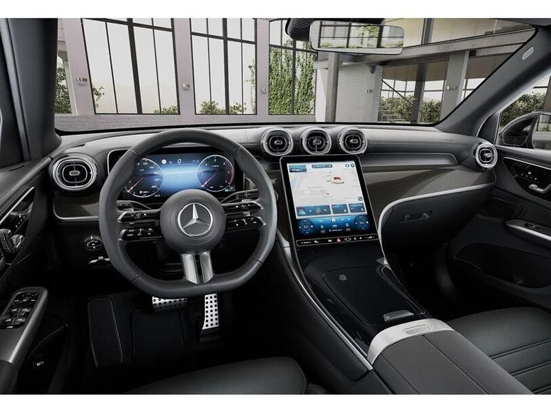 Gebraucht Mercedes GLC220 197 PS (144 kW) 2026 Silber SUV