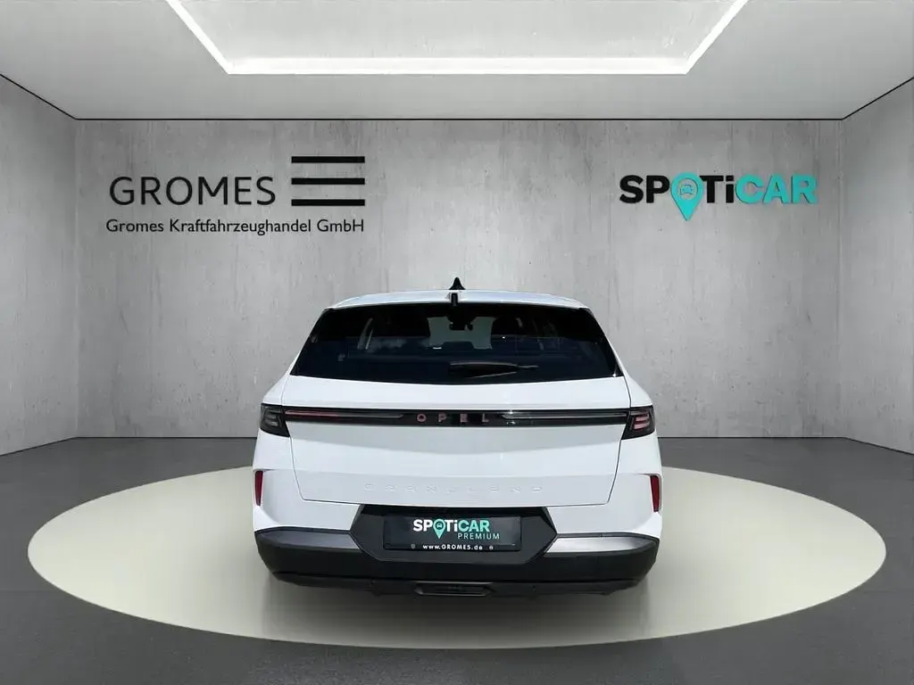 Gebraucht Opel Grandland X Edition 136 PS (100 kW) 2025 Jade weiß/arktis weiß SUV