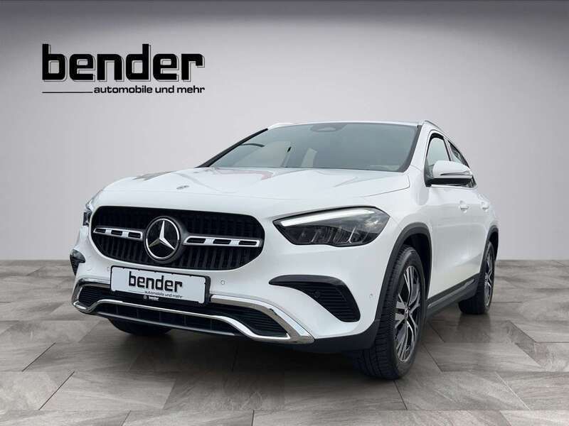 Polarweiss Gebraucht 2023 Mercedes GLA200 Progressive SUV | 40.900 € (Etwas zu teuer) - Bild 1/4