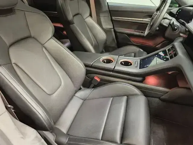 Gebraucht Porsche Taycan Turbo S 700 kW (952 PS) 2024 Grün Limousine