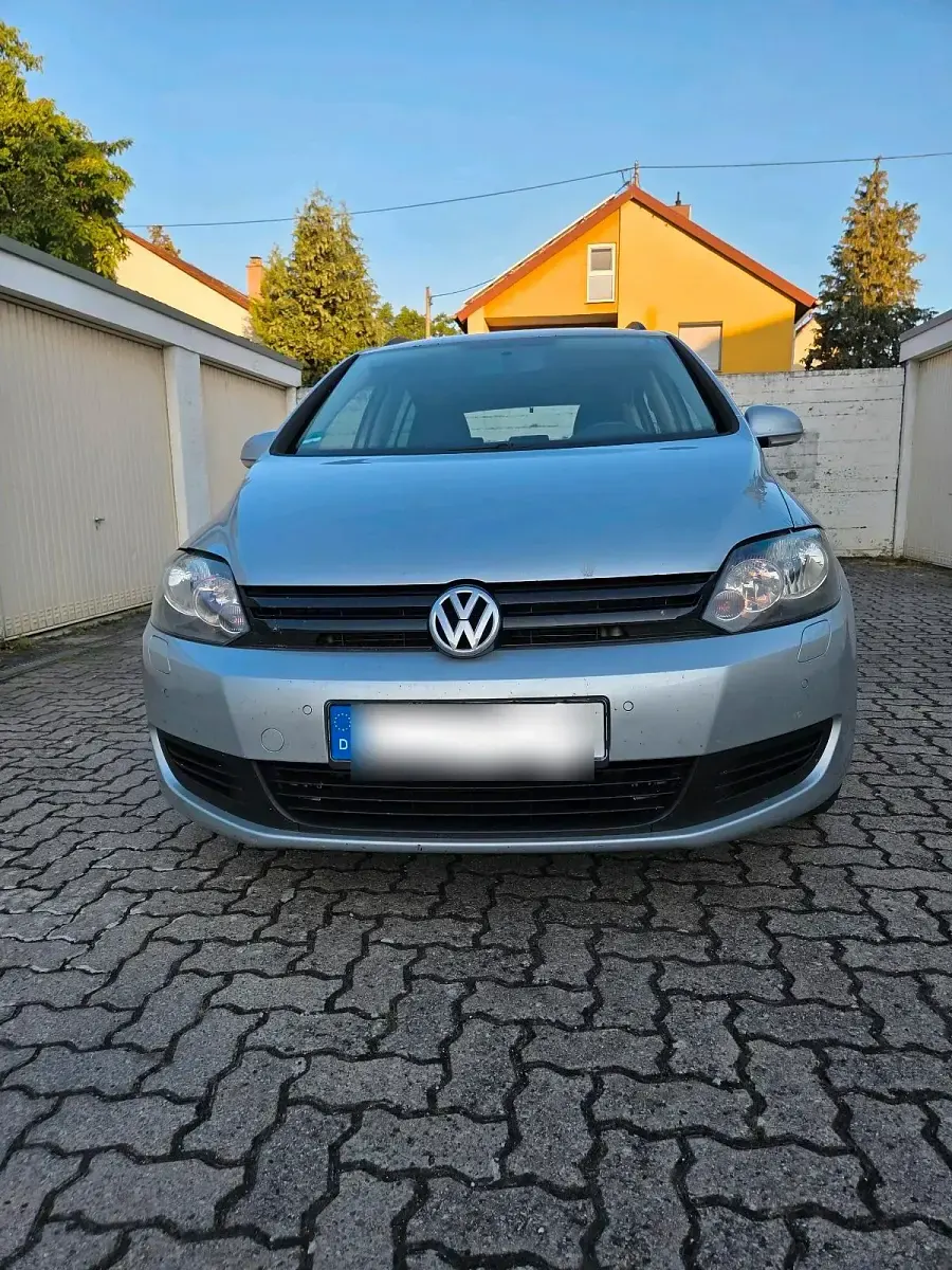 Gebraucht VW Golf VII 86 PS (63 kW) 2013 Silber Limousine