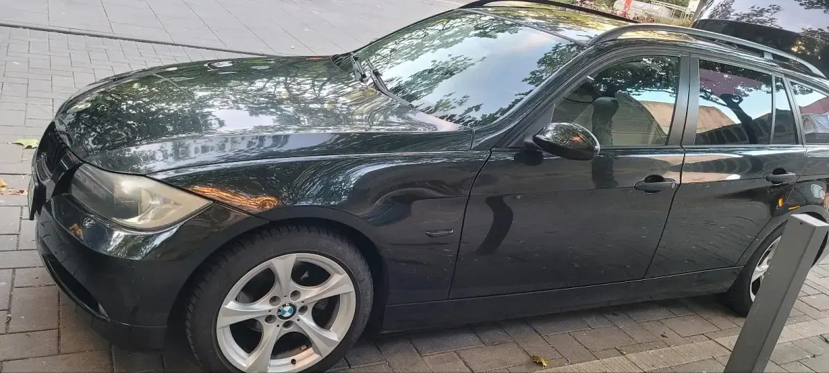 Gebraucht BMW 320 2007 Schwarz Kombi
