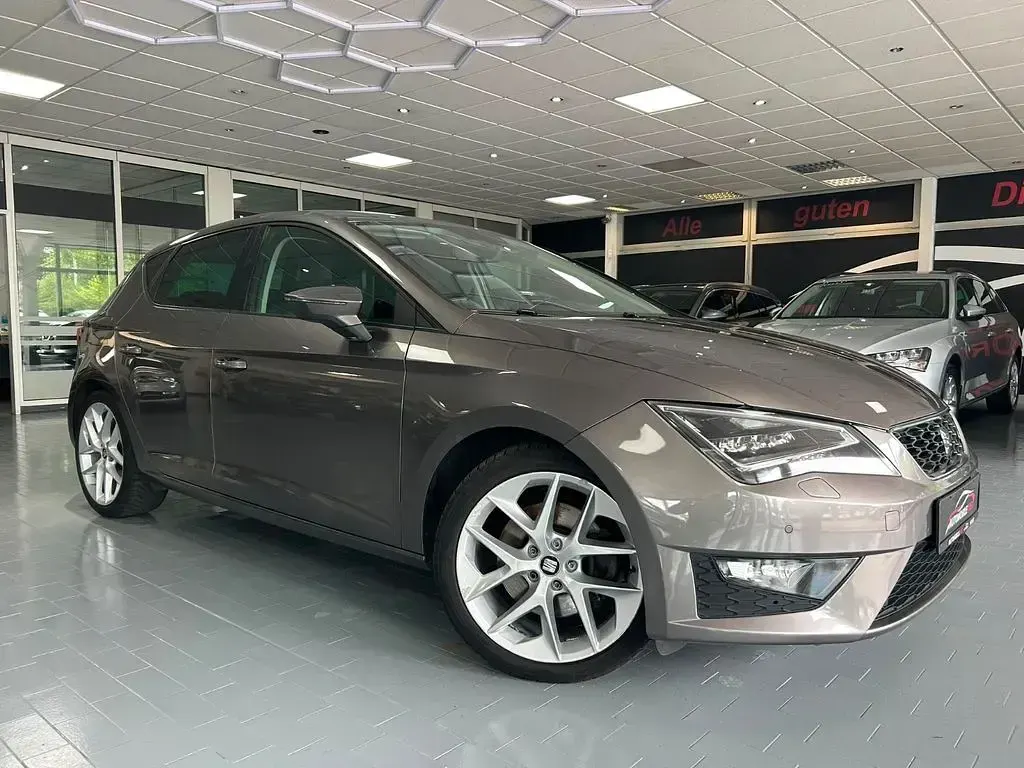 Gebraucht Seat Leon FR 179 PS (131 kW) 2016 Grau Limousine