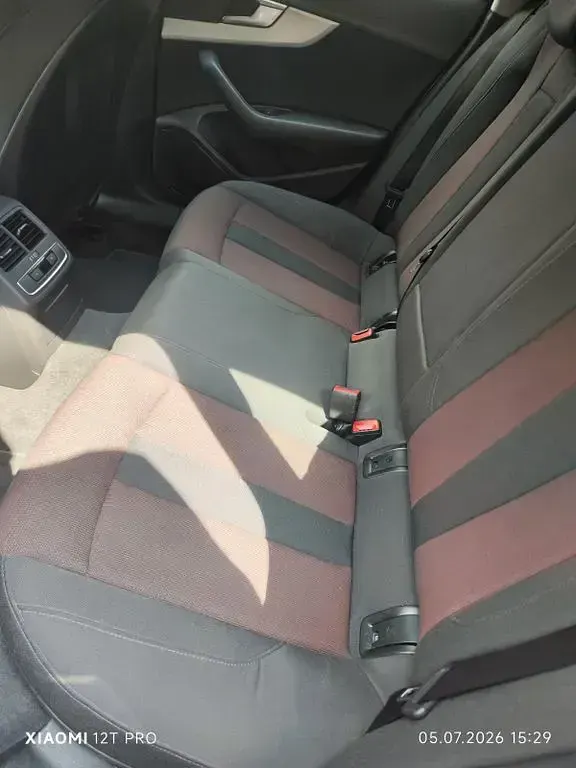 Gebraucht Audi A4 150 PS (110 kW) 2017 Silber Kombi
