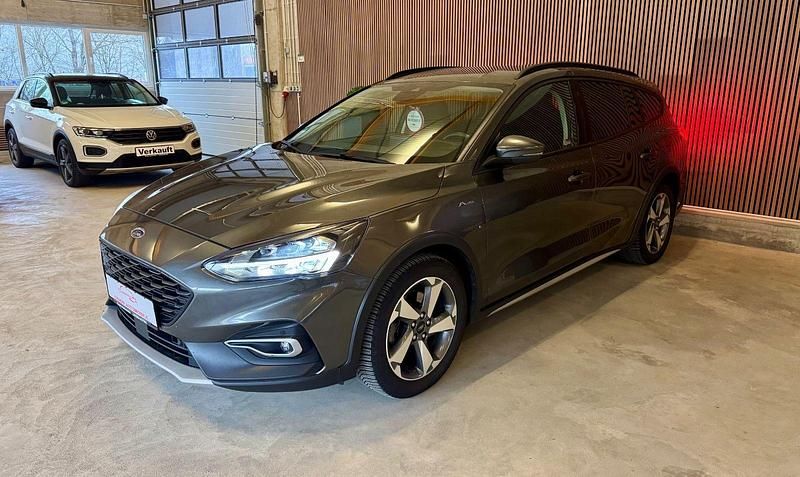 Gebraucht Ford Focus 155 PS (114 kW) 2020 Grau Kombi