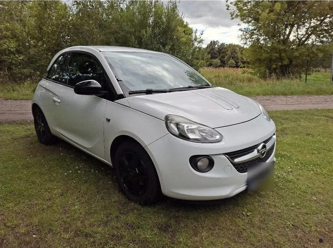 Gebraucht Opel Adam 69 PS (50 kW) 2013 Weiß Kleinwagen