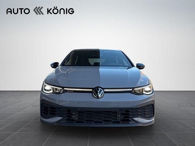 Gebraucht VW Golf VIII GTI 300 PS (220 kW) 2023 Grau Limousine