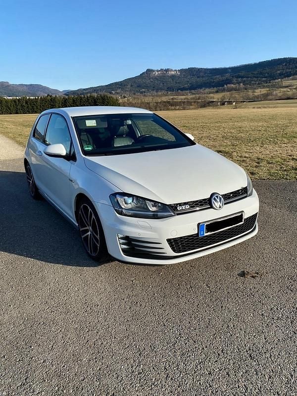 Gebraucht VW Golf GTD 184 PS (135 kW) 2014 Weiß Coupé