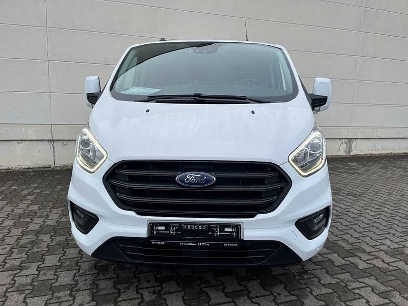Gebraucht Ford Transit Trend 105 PS (77 kW) 2021 Frostweiß Van