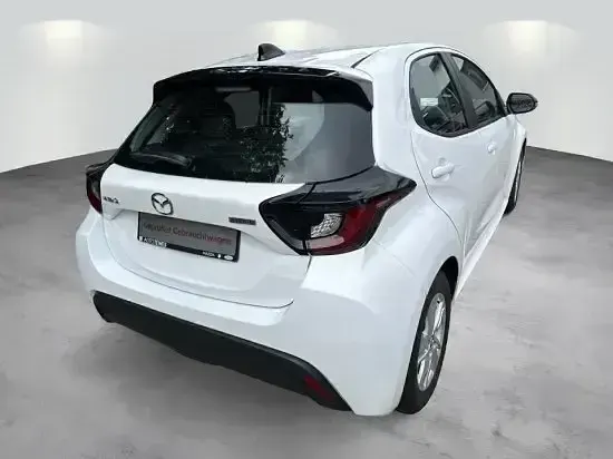 Gebraucht Mazda 2 Center-Line 116 PS (85 kW) 2025 Lunar white Kleinwagen