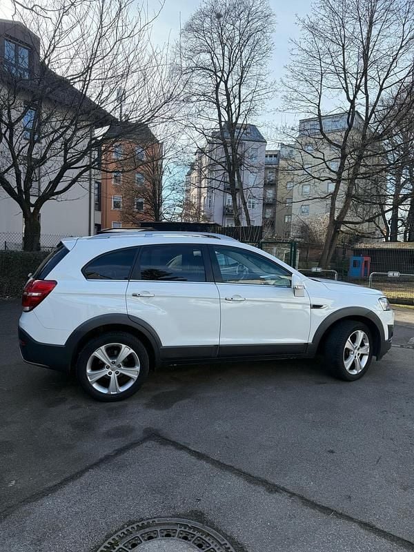 Gebraucht Chevrolet Captiva 184 PS (135 kW) 2013 Weiß SUV