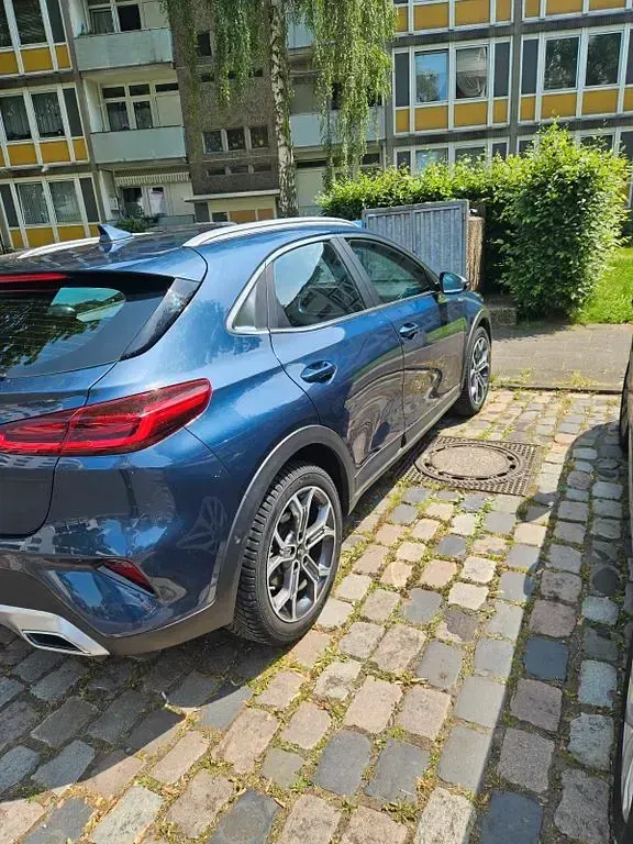 Gebraucht Kia XCeed Spirit 141 PS (103 kW) 2021 Blau SUV