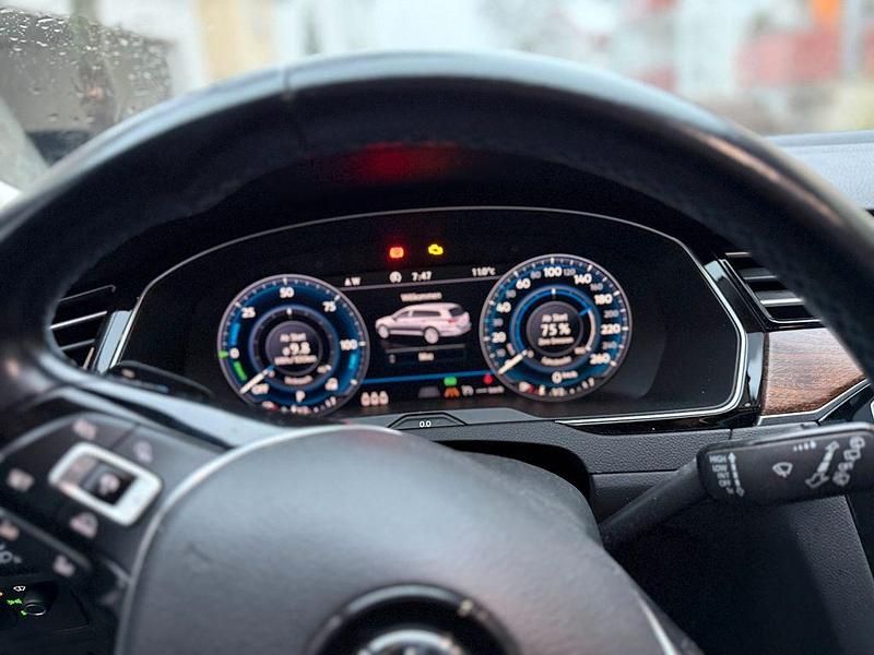 Gebraucht VW Passat GTE 218 PS (160 kW) 2017 Grau Kombi