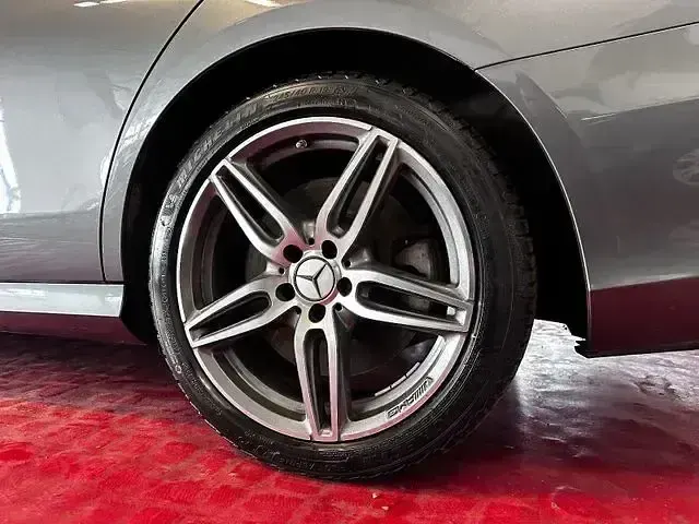 Gebraucht Mercedes E43 AMG AMG 401 PS (294 kW) 2018 Grau Limousine