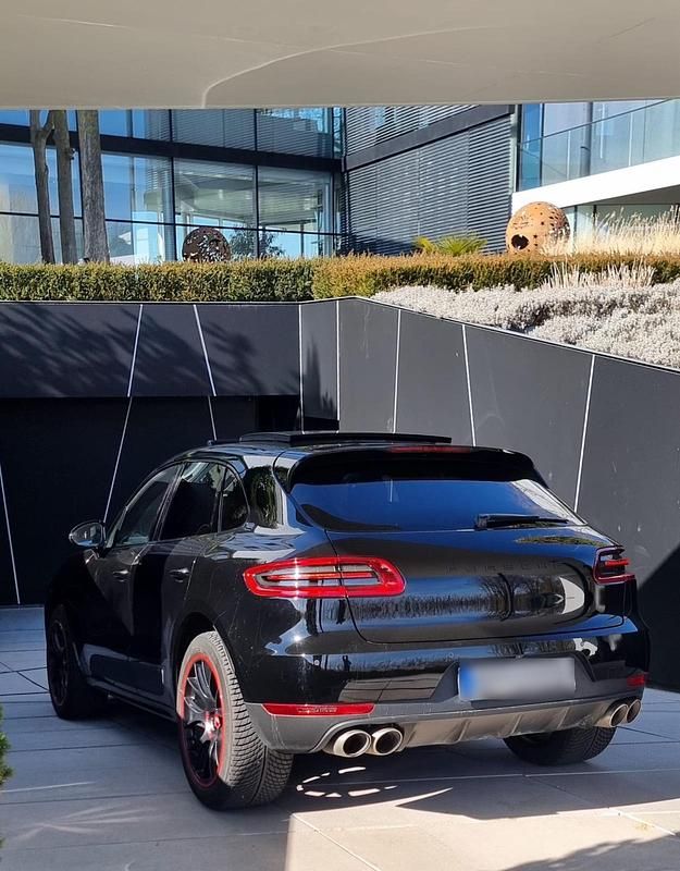 Usata Porsche Macan 258 CV (189 kW) 2017 Nero SUV