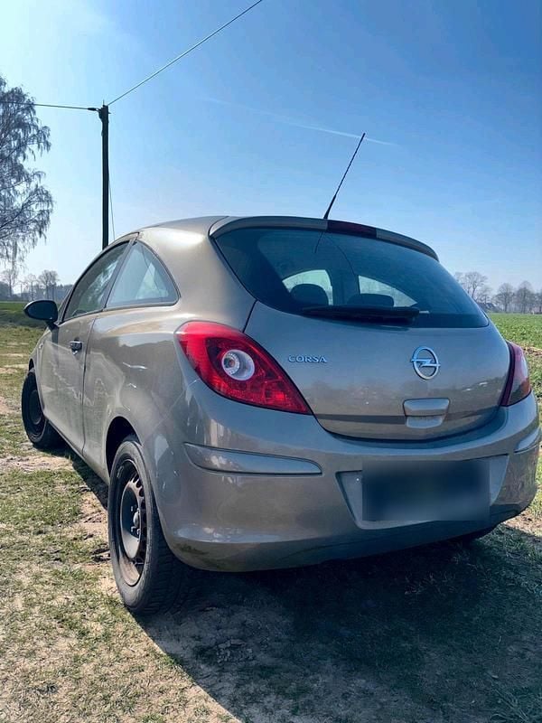 Gebraucht Opel Corsa 86 PS (63 kW) 2012 Grau Kleinwagen