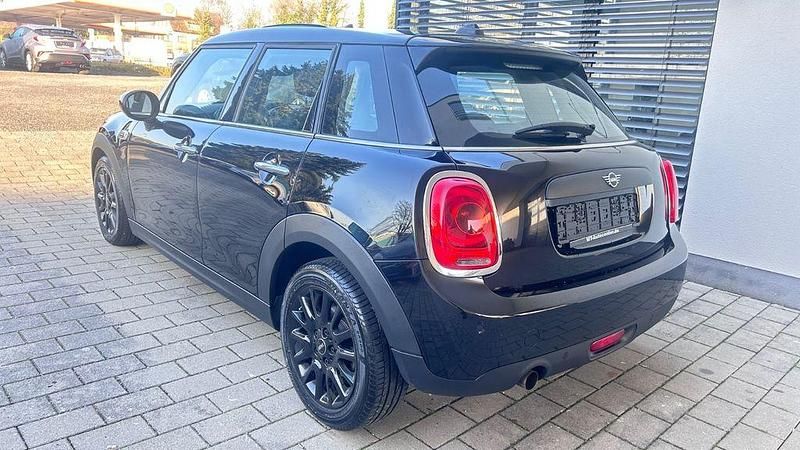 Gebraucht Mini ONE 102 PS (75 kW) 2019 Schwarz Kleinwagen