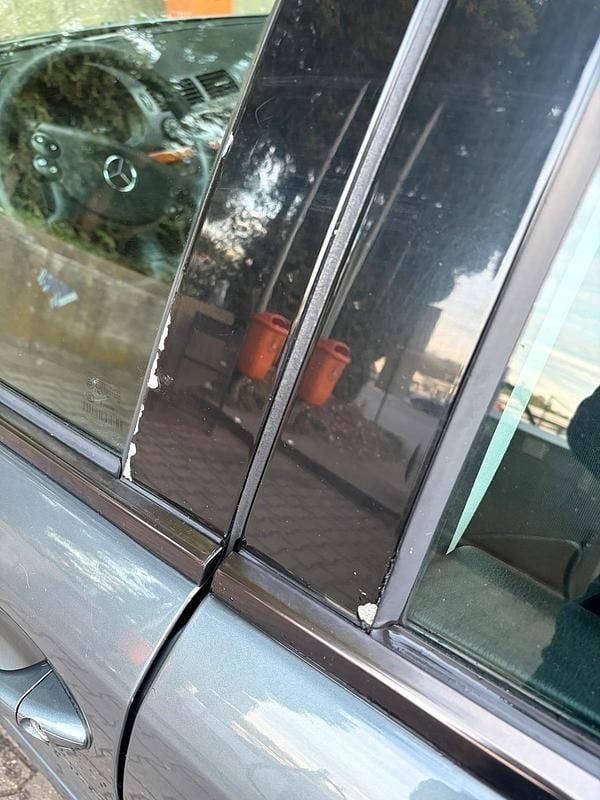 Second-hand Mercedes E320 2007 Berlinǎ