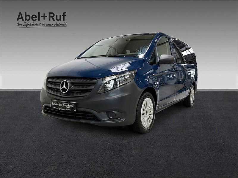 Blau Gebraucht 2022 Mercedes Vito Van / Kleinbus | 39.449 € (Fairer Preis) - Bild 1/4