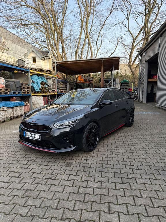 Gebraucht Kia ProCeed GT 204 PS (150 kW) 2021 Schwarz Kombi